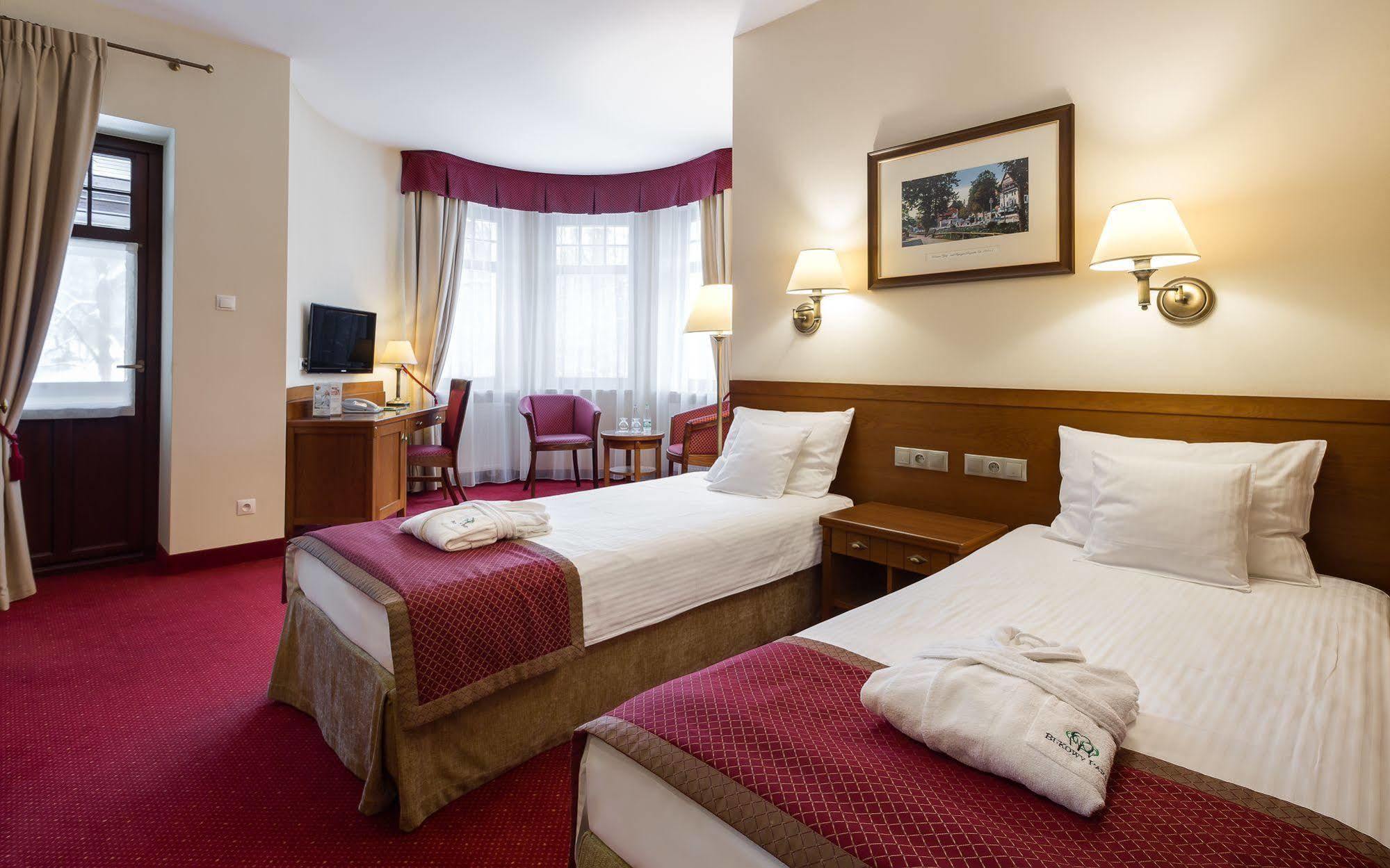 Bukowy Park Hotel Medical Spa Polanica-Zdrój Kültér fotó
